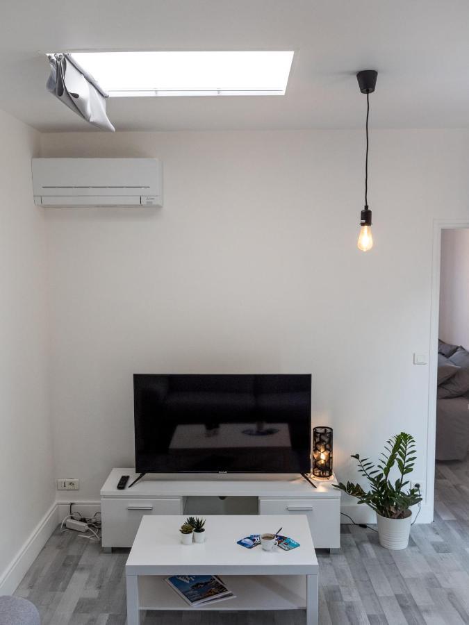 Logement Le Serein Toulon Exterior photo